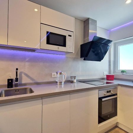 Emerald Apartment - Spacious Modern 2 Bedroom Benalmádena Exteriör bild