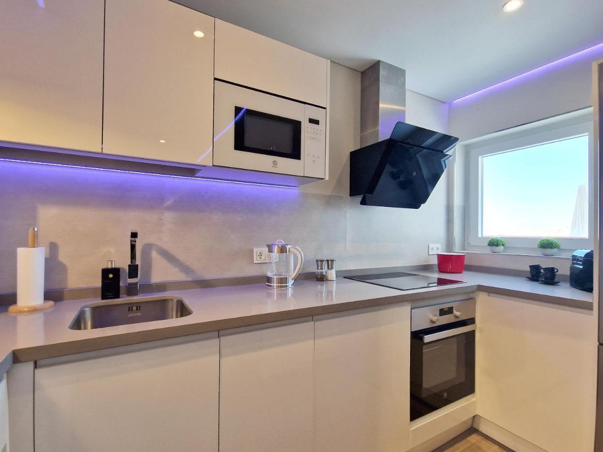 Emerald Apartment - Spacious Modern 2 Bedroom Benalmádena Exteriör bild