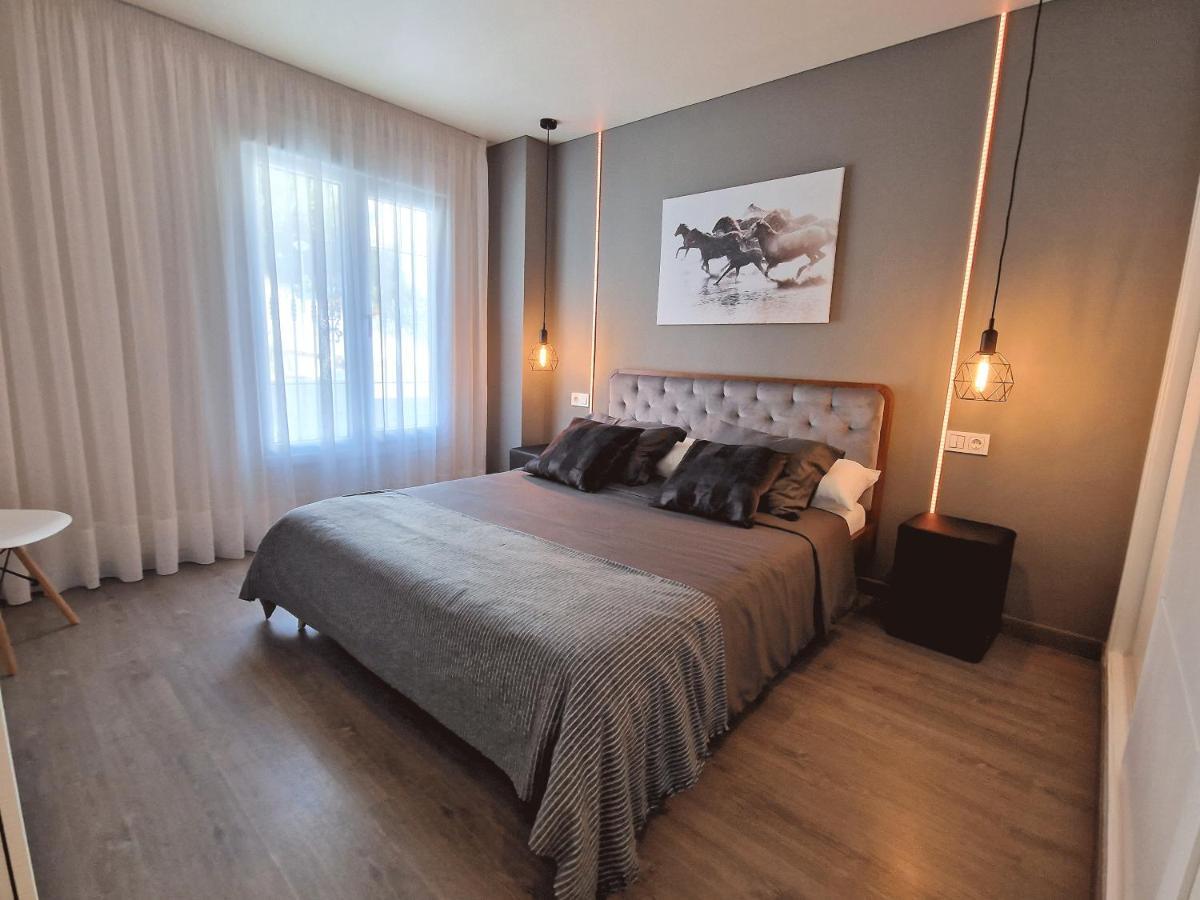 Emerald Apartment - Spacious Modern 2 Bedroom Benalmádena Exteriör bild